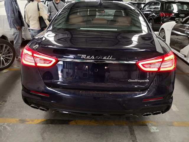 新款玛莎拉蒂总裁，富有力量感豪华轿车