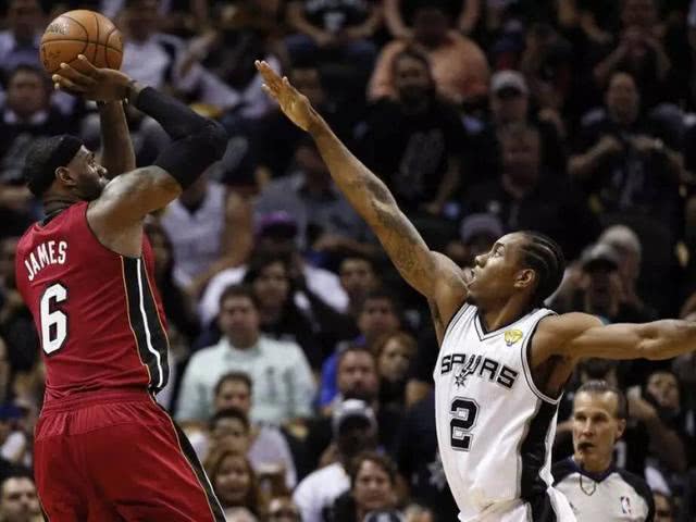 詹皇生涯5大经典时刻,东决连得25分,逆天追帽