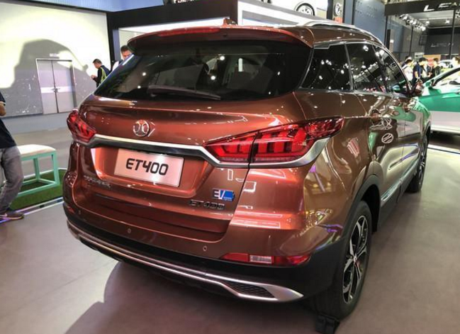 北汽推出新能源车,外形神似绅宝X55,续航里程与特斯拉有一拼