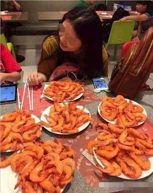 泰国人这样评价中国游客的,很富裕人口多素质