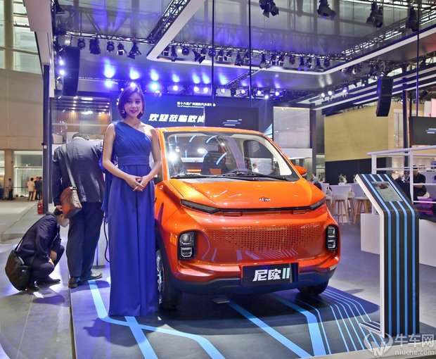 广州车展：陆地小精灵 尼欧Ⅱ电动微型车车展实拍