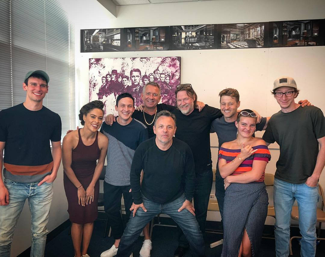 《哥谭》第五季已经开拍了!这几天卡司幕后大