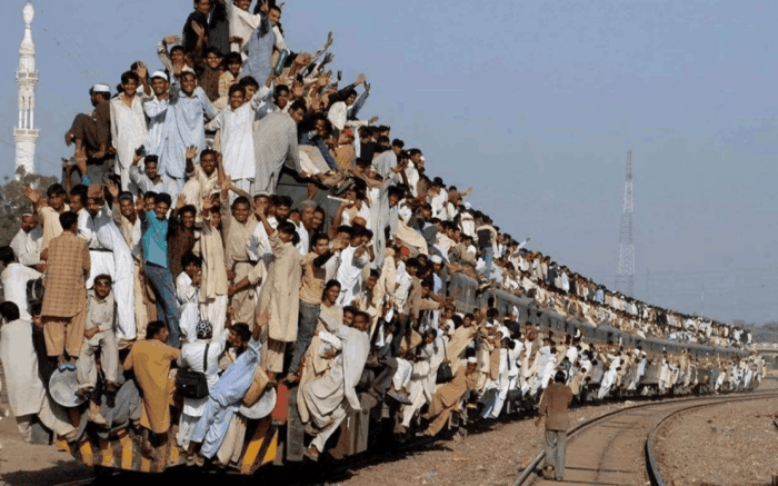 印度土豪来中国旅游, 看到中国的真实现状, 表