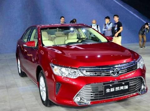 丰田终于憋不住！新凯美瑞将上市，配置比奥迪高，错过再等七年
