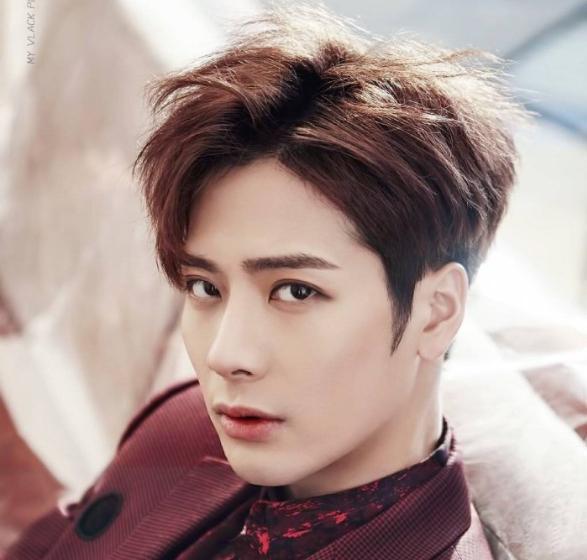 盘点娱乐圈明星角色和真人反差萌,爱豆工作和