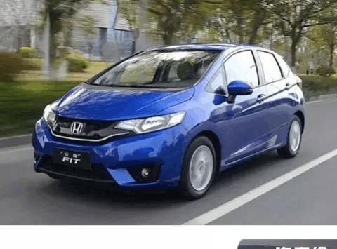 “神车”存在! 7万的飞度, 到170万的GT-R, 应有尽有!