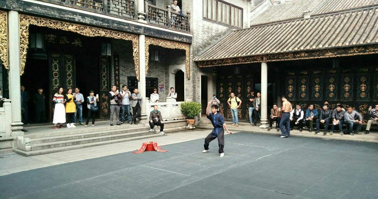 走进广东佛山黄飞鸿纪念馆, 感受一代宗师的德艺双馨