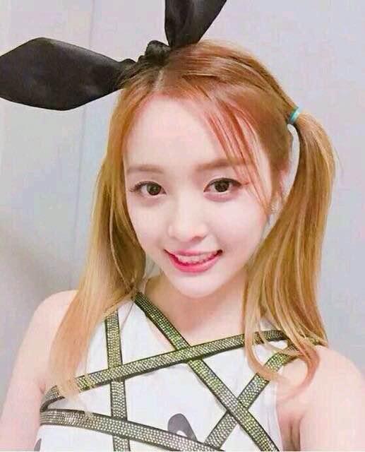 和程潇同队,她参加《创造101》被称女版蔡徐