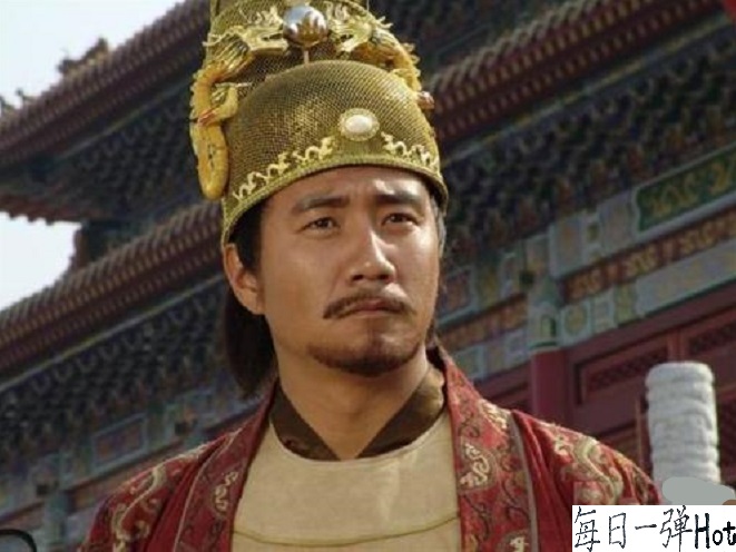 明教教主张无忌原型就是小明王韩林儿，他死之后朱元璋立即称帝
