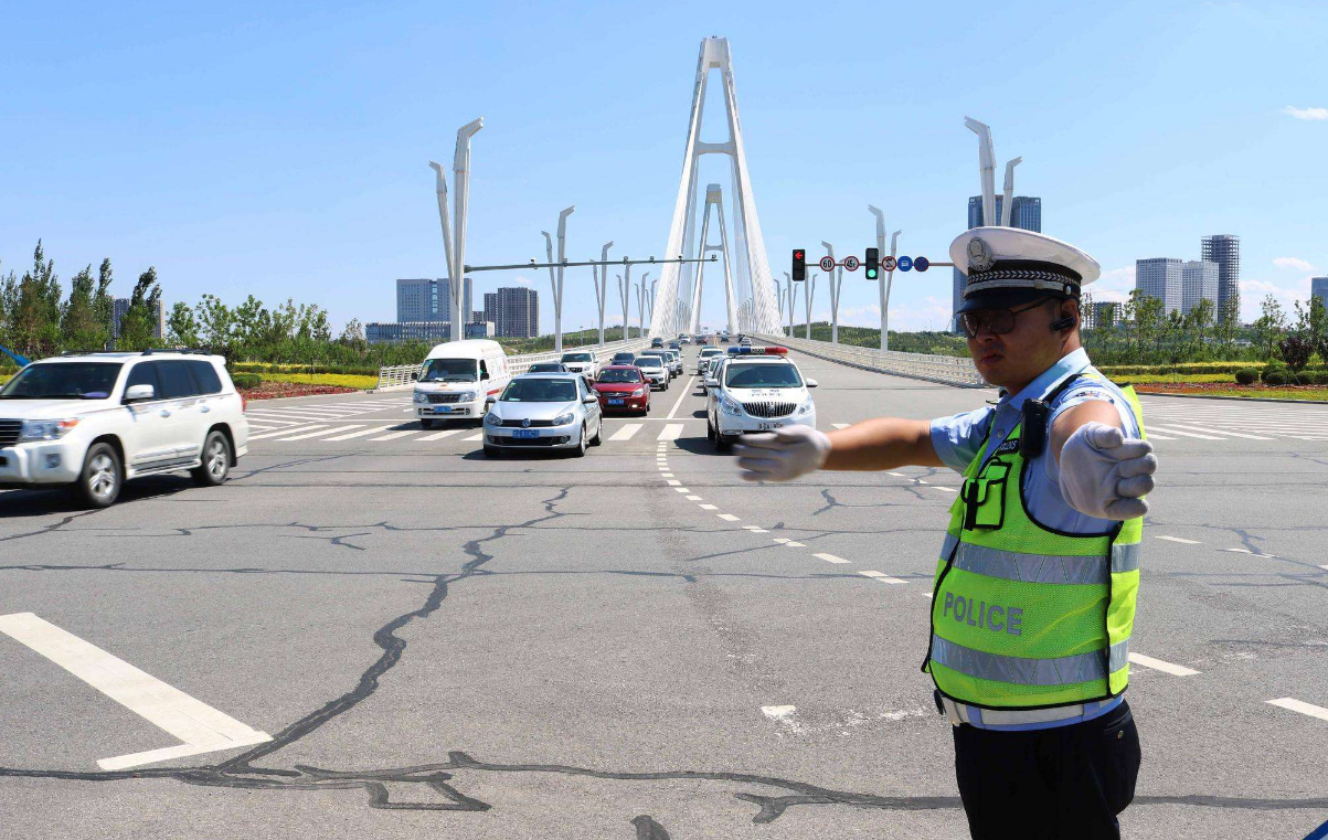 高速收费站内可以掉头?不小心扣12分没商量!