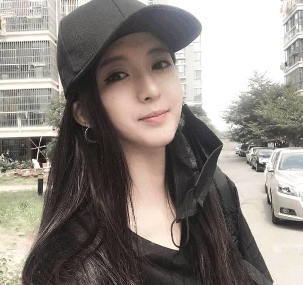 当女生问你在干嘛时,如何把天聊起来?