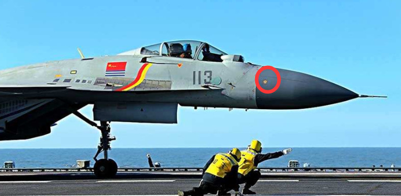 歼十五上为啥会有宝马标志?网友戏称:宝马发动