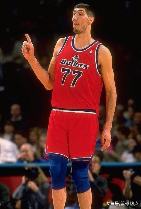 NBA球员臂展排行榜, 勇士队有2位, 周琦唯一能