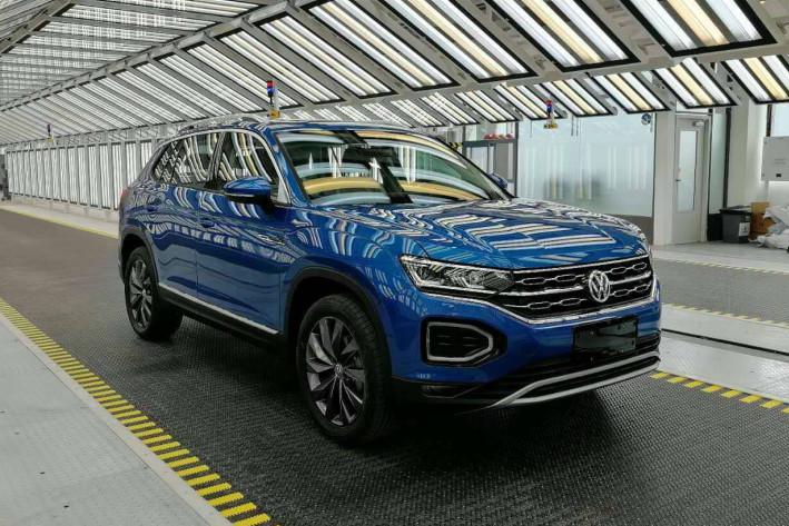 实拍一汽大众首款中型SUV，竟是另一个途观L？｜90闻