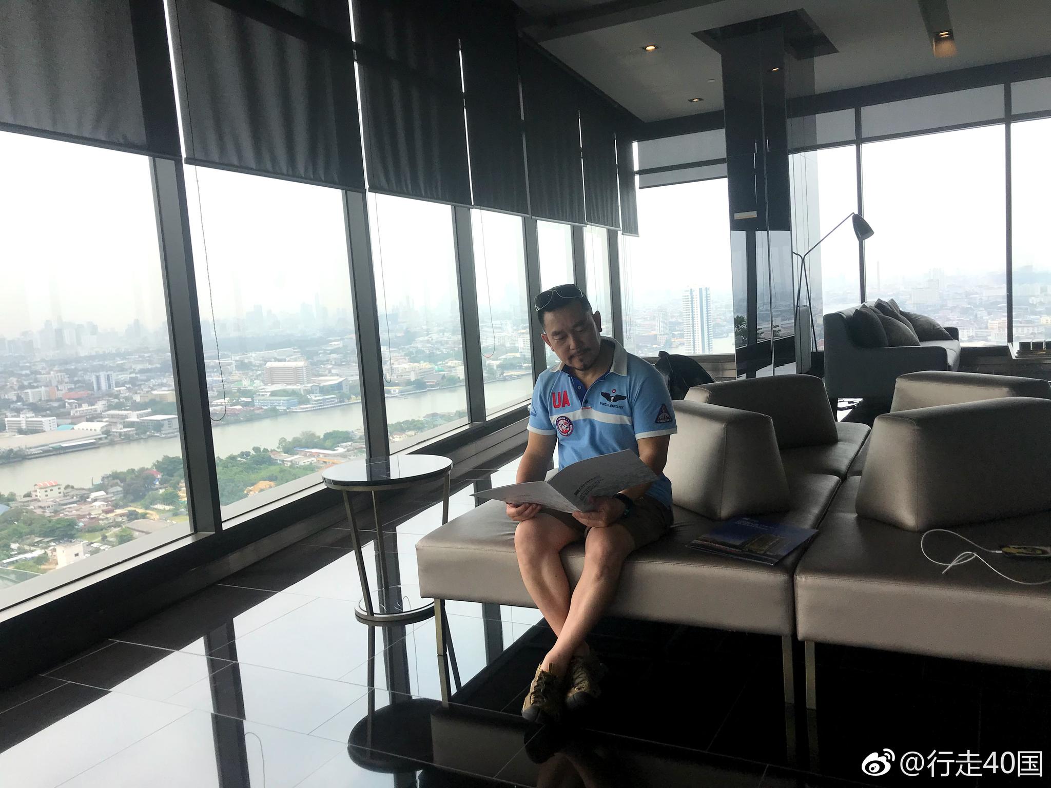 帮朋友看曼谷房1:绝美的空中无边泳池