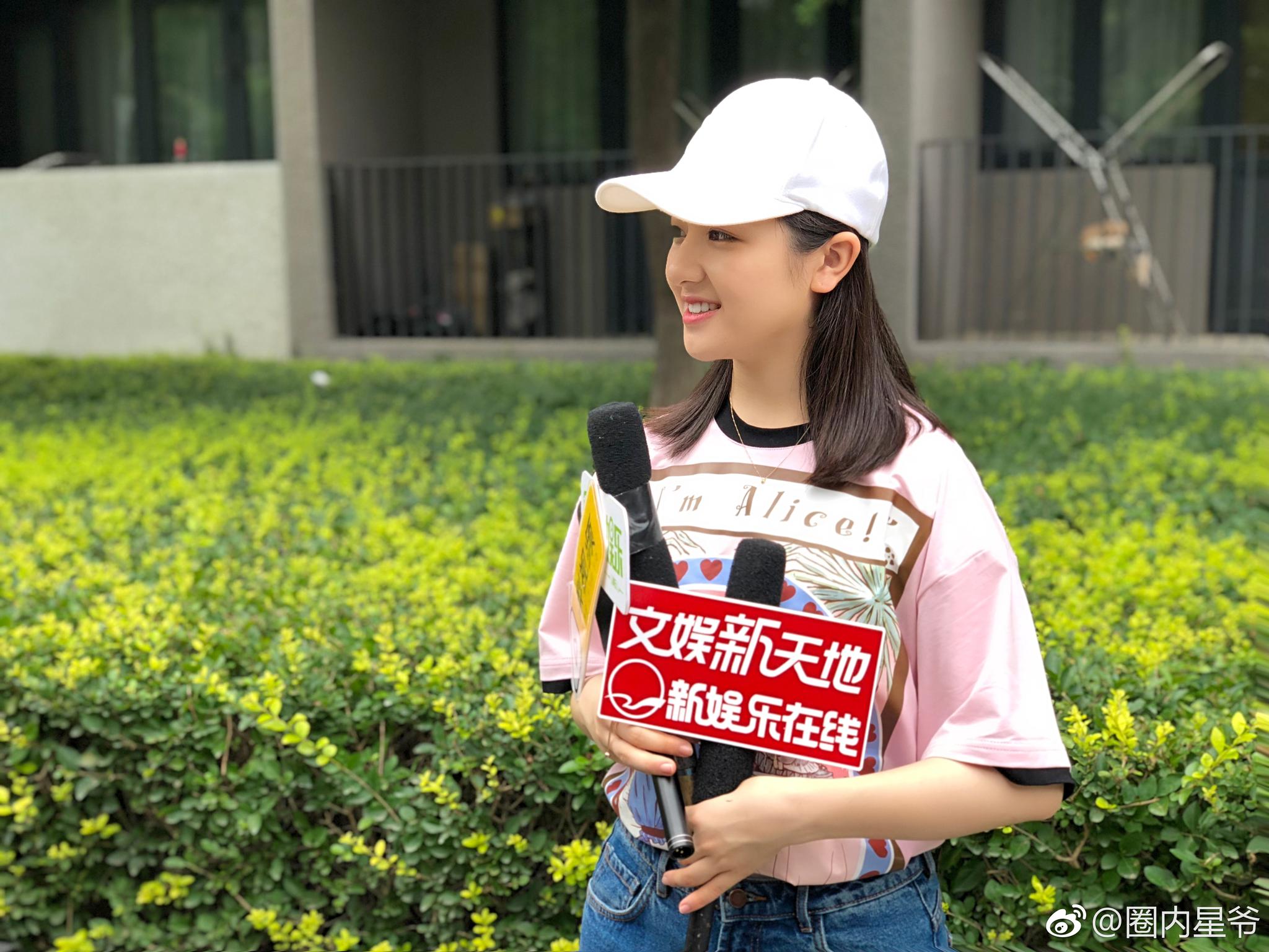 中央戏剧学院今天迎来了2018届大一新生报到