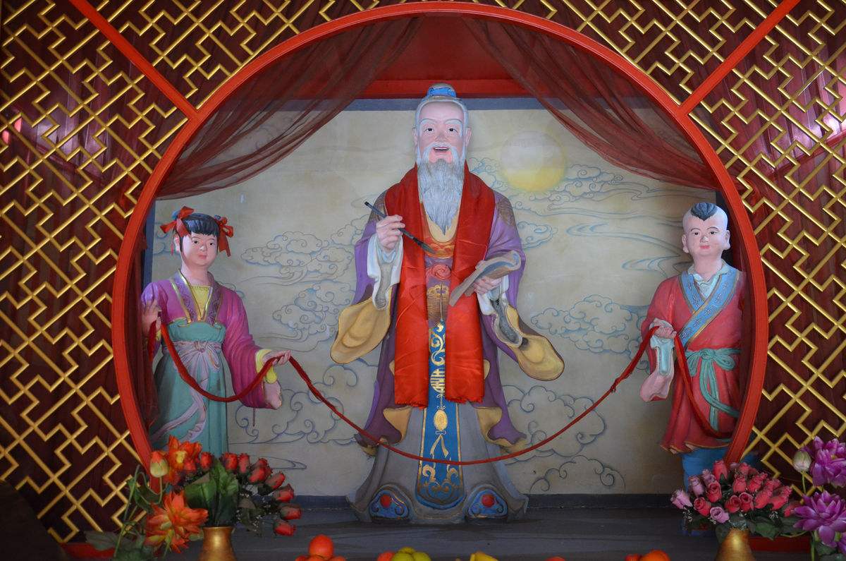 民间故事多情月老下黄泉畅饮忘情水孟婆心疼孟婆汤