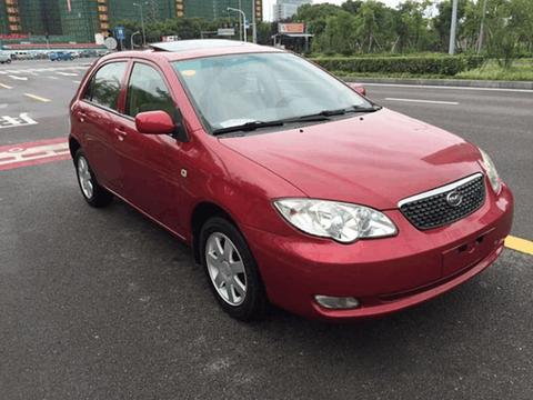 买下这台5年车龄的比亚迪仅花了1.8万, 给新手练车再适合不过