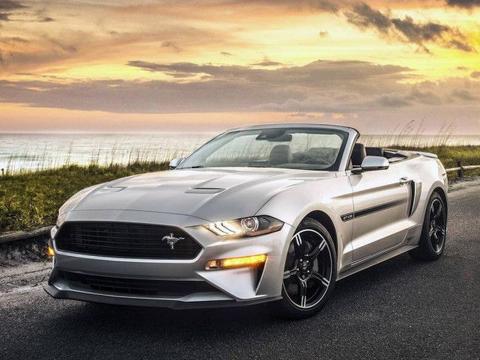 世界最帅肌肉跑车，还是敞篷版，等它一上市就没大黄蜂啥事了！