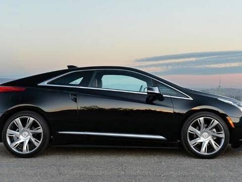 凯迪拉克开窍了，新款比“兰博基尼”还亮眼，买宝马奥迪的都后悔