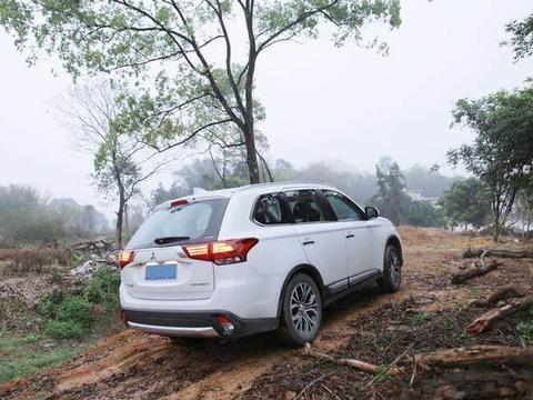 城市SUV四驱都是伪命题? 欧蓝德多路况测试