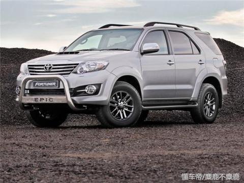 又一丰田让人“尖叫”！四驱带大梁不到25万，汉兰达又要“喊冤”