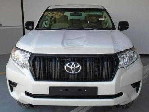 18 款丰田霸道 2700