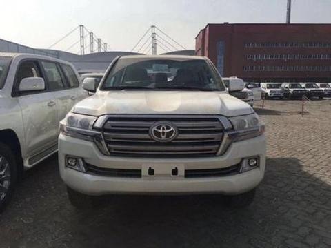 18 款丰田酷路泽 4000