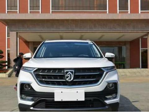 本来想要买宝骏510，最后却买了530顶配，朋友说我太傻了