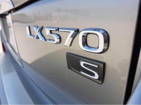 18款雷克萨斯LX570八座多少钱，还有八座限量版