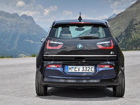 宝马iX3概念车，传闻将于4月份在北京亮相