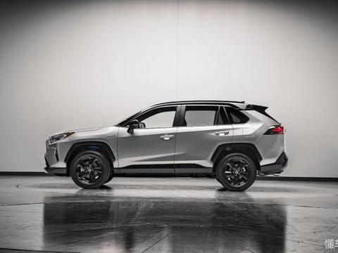 全新丰田RAV4“二皮脸”，混动+8AT，将成新一代加价王！