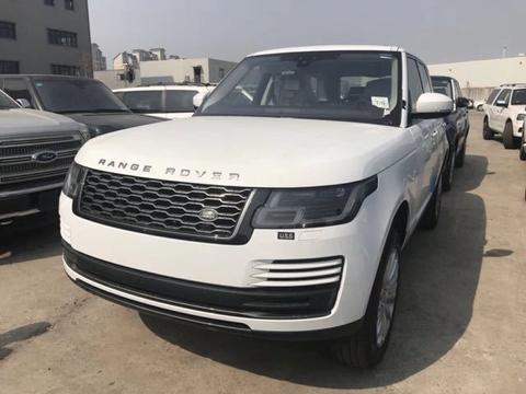 2018款路虎揽胜新行政改款现车实拍，配置有哪些亮点?