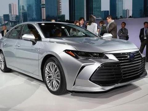 丰田又推一款新车，外观帅的一塌糊涂，20万比雷克萨斯还霸气