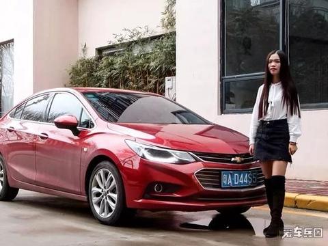 美女车主陪你检阅全新科鲁兹的配置是否丰富！？