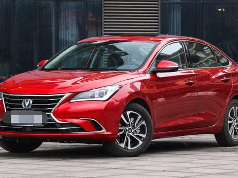 它比捷达更值得买，外形秒杀思域，油耗不到4毛，6万！