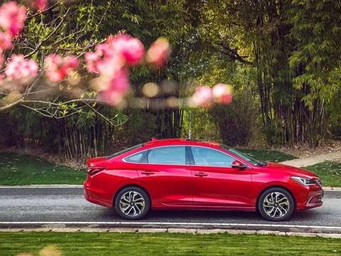 现象分析，第二代逸动为何成为持币者的选车聚焦？