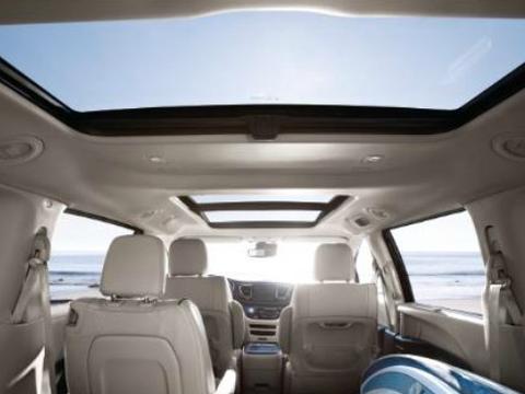 MPV又添新成员，有实力有颜值，有它谁还会买加价埃尔法