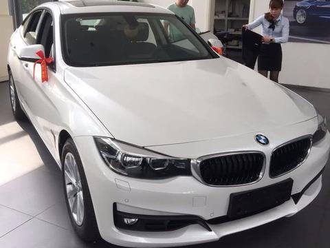 花了36万落地辆丐版宝马3GT，去加油时小哥的一句话让车主很无语