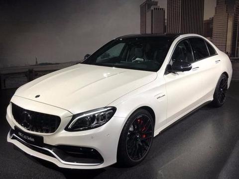 最猛奔驰车型，新款梅赛德斯-AMG C级亮相！