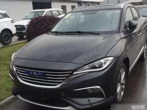 众泰版马自达CX-4抵达全国4S店