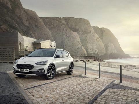 福特推新一代福克斯，多种车型可供选择，将在中国生产！