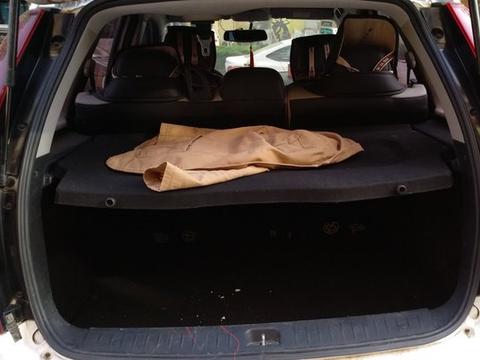 东风-景逸XV CVT舒适型，年头短，车色好，我很骄傲