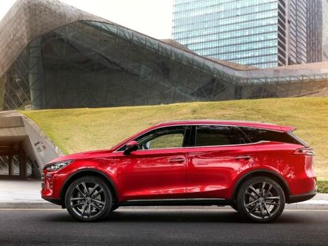 全新一代唐燃爆你的肾上激素，网友：目前最漂亮的国产SUV