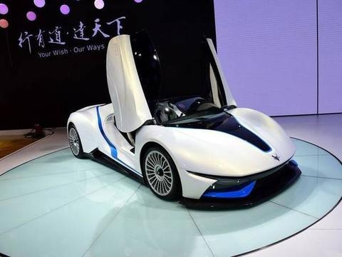 中国超跑已经开启量产，破百仅需3秒，碳纤维加身担任赛事安全车