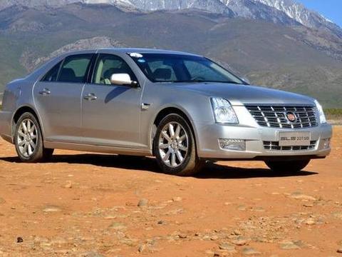 大写的高端豪华，操作很灵敏，档次不低BBA，剑指A6L和E级