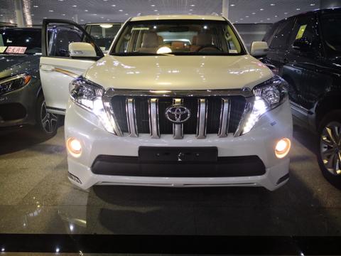 丰田霸道2700丐版改装后秒杀高配