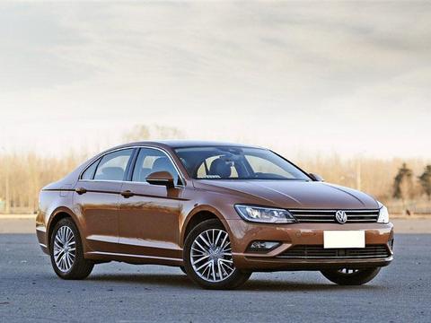 15万元左右买一台大众凌渡值吗？帅气又好开，控完虐迈腾！