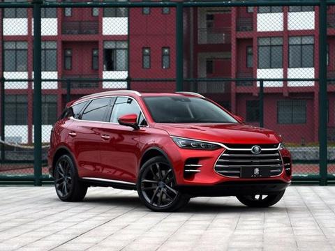 国产新能源SUV有多牛？4.5秒破百带“移动电视”，实力打脸长城