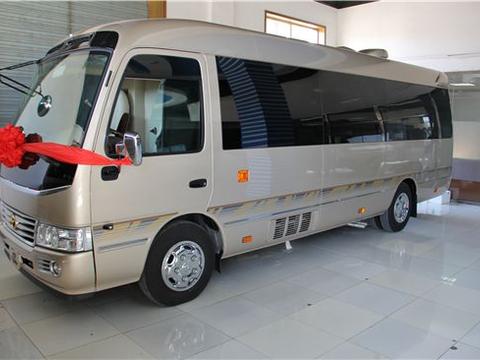 新款丰田考斯特16座改装 商务客车睿智高雅